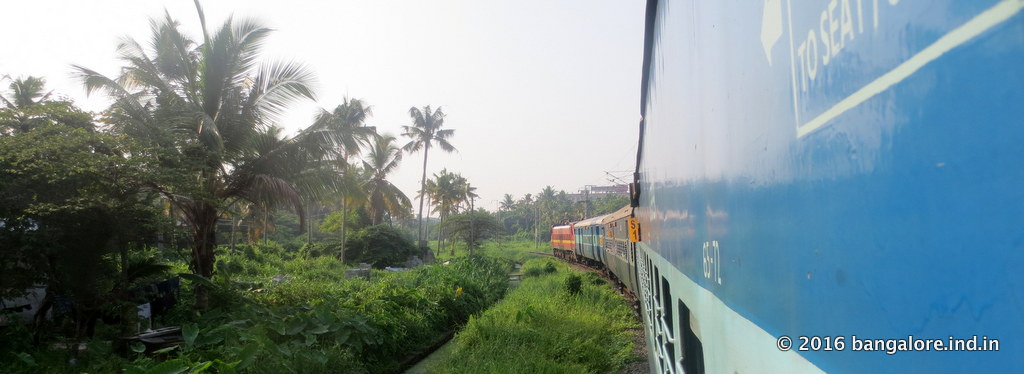 Ernakulam is a major railway station for Munnar.